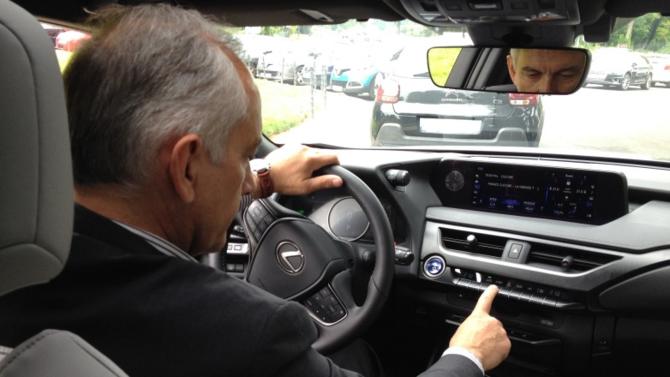 Le nouveau Lexus UX 250h testé pour vous par Marc-Antoine Bailby (Raidillon)