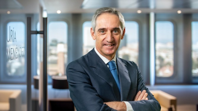 Directeur du cabinet espagnol Uría Menéndez, Salvador Sánchez-Terán a conseillé certaines des plus grandes fusions-acquisitions bancaires d'Europe. Il nous parle en détail des défis qu’implique son travail.