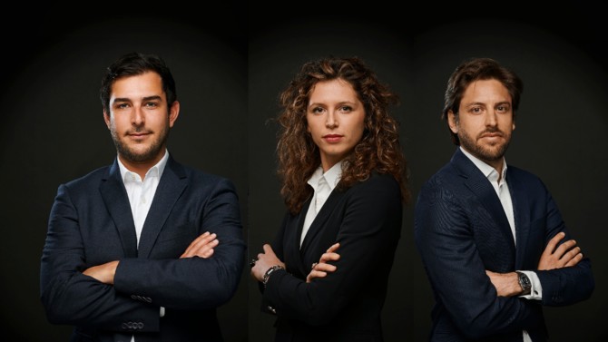 Daniel Arroche, Margaux Frisque et Stéphane Daniel fondent leur propre boutique consacrée au droit des affaires, à destination des entrepreneurs de la tech et de la blockchain.